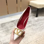 کفش پاشنه‌بلند زنانه چرمی نوک‌تیز - تصویر 2