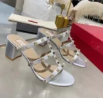 دمپایی زنانه پاشنه‌بلند میخ‌دار براق - تصویر 8