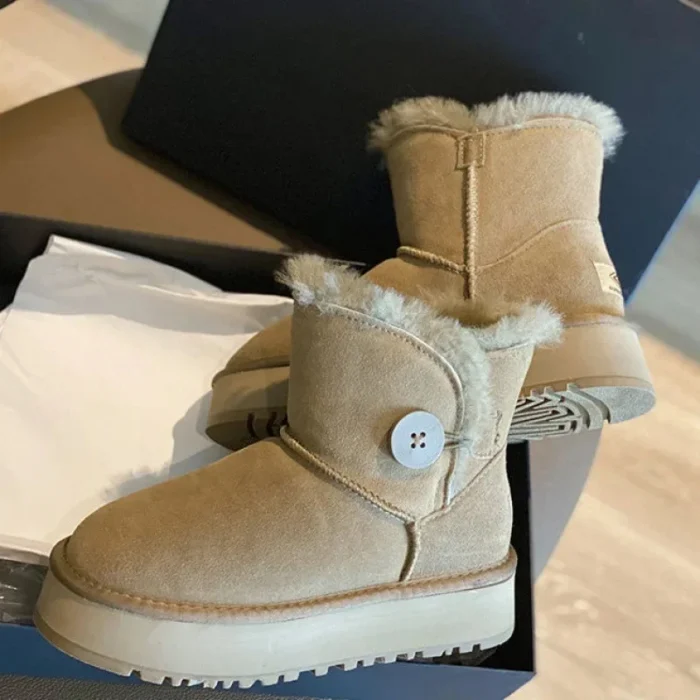 چکمه زمستانی زنانه گرم و ضدلغزش - تصویر 9