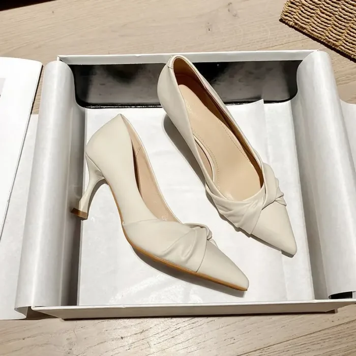 کفش پاشنه‌بلند زنانه ساده - تصویر 3