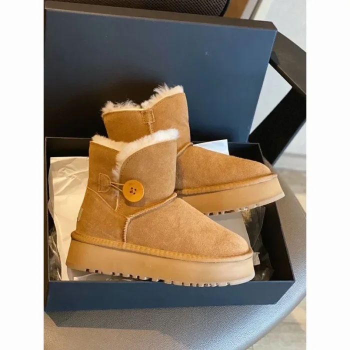 چکمه زمستانی زنانه گرم و ضدلغزش - تصویر 2