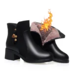 نیم‌بوت زنانه چرم و خز