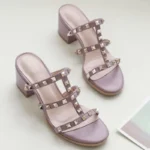 دمپایی زنانه پاشنه‌بلند میخ‌دار براق - تصویر 4